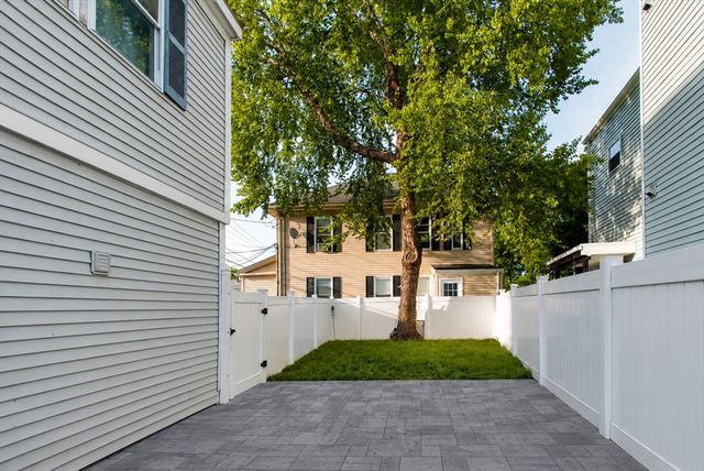 120 Arlington St, Framingham, MA 01702