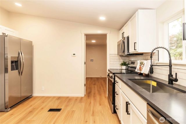22014 130th Street E, Bonney Lake, WA 98391