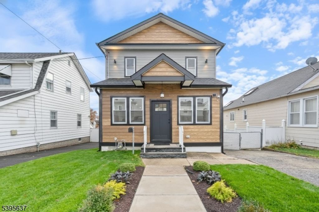 542 Leo St, Hillside Twp., NJ 07205