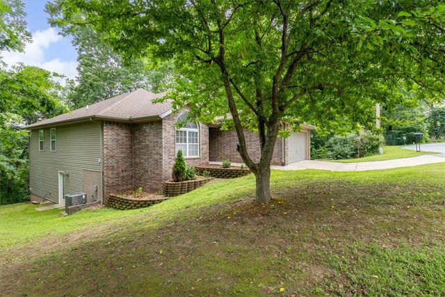 20 Westmorland Drive, Bella Vista, AR 72714