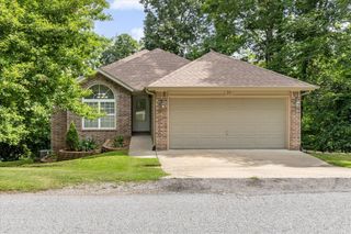20 Westmorland Drive, Bella Vista, AR 72714