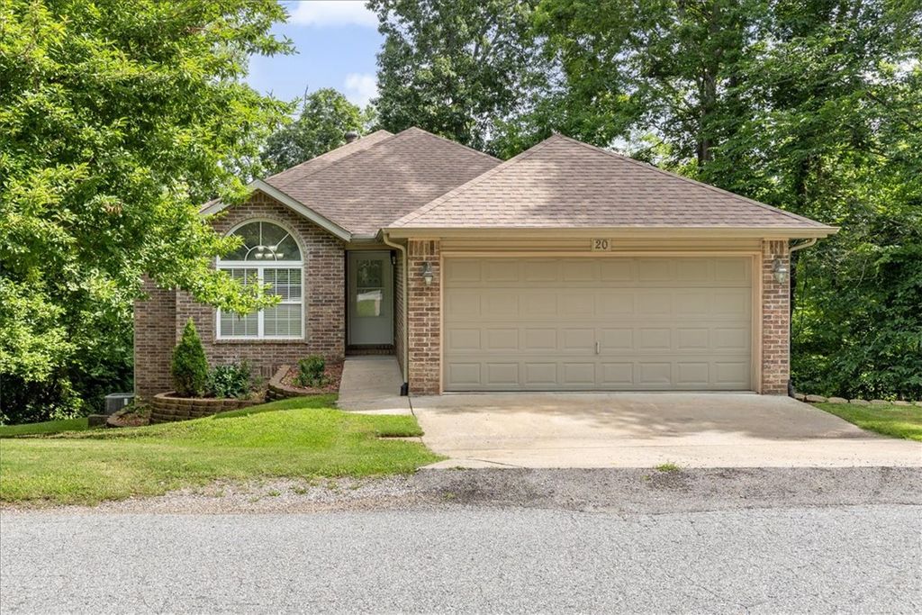 20 Westmorland Drive, Bella Vista, AR 72714