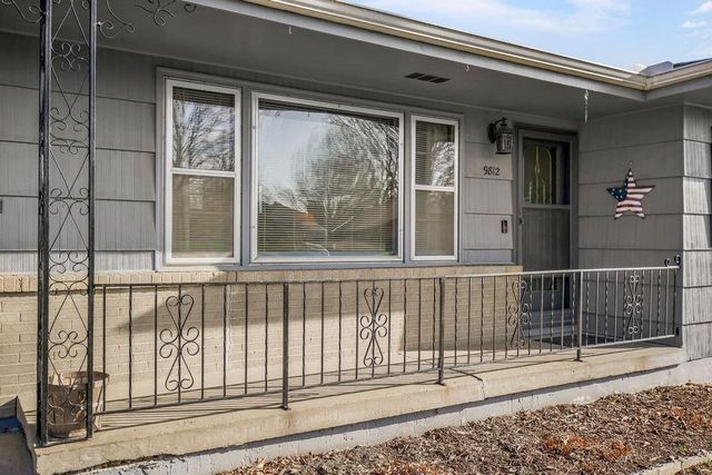 9812 E 77 Terrace, Raytown, MO 64086