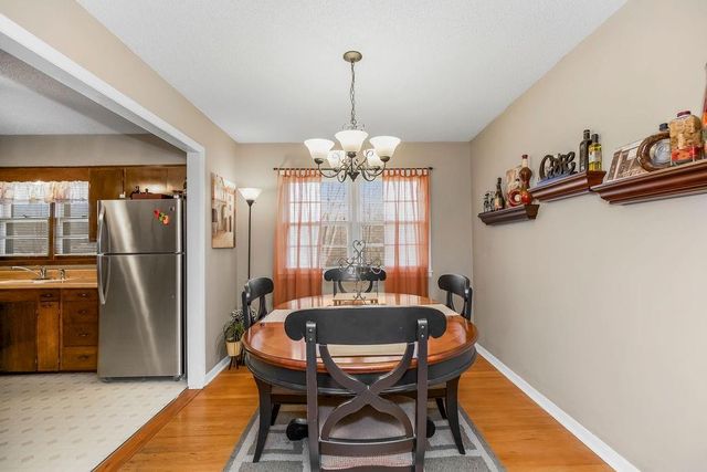 9812 E 77 Terrace, Raytown, MO 64086