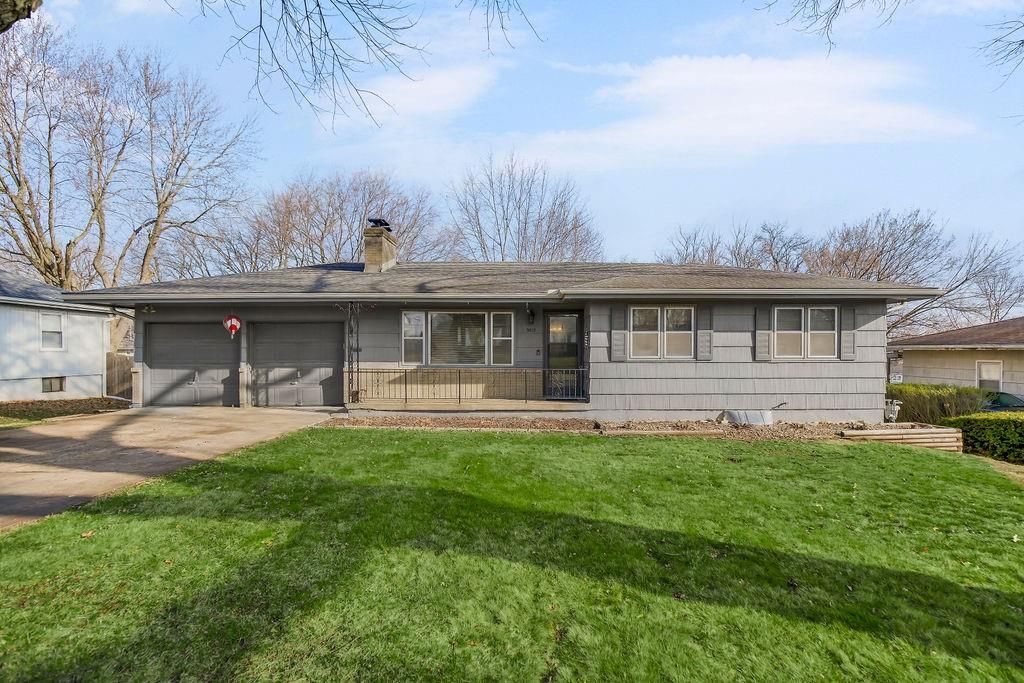 9812 E 77 Terrace, Raytown, MO 64086