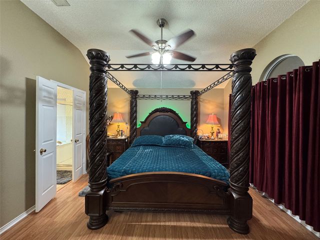 1236 Quaker Lane, Lewisville, TX 75077