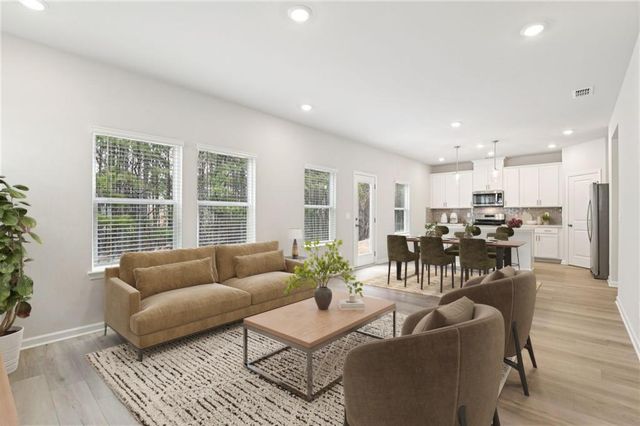 90 Proust Circle, Dallas, GA 30132