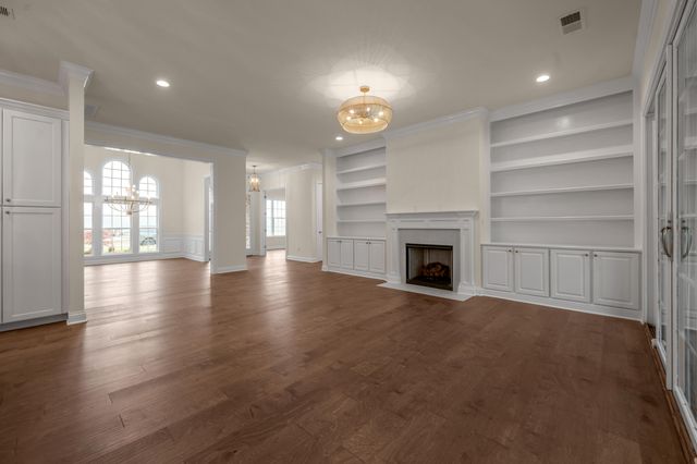 376 Weston Park, Lexington, KY 40515