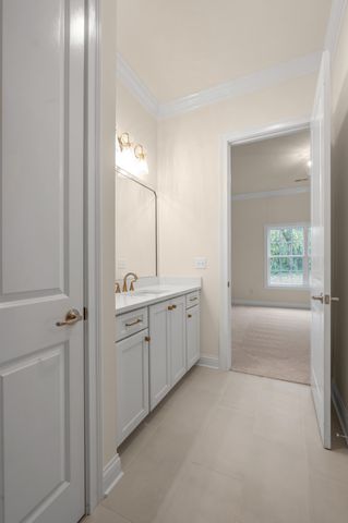 376 Weston Park, Lexington, KY 40515