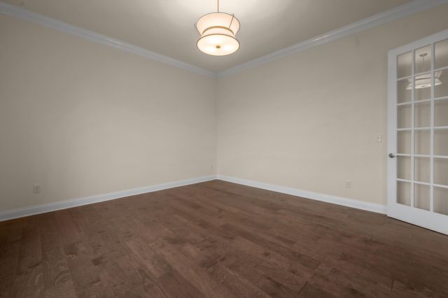 376 Weston Park, Lexington, KY 40515