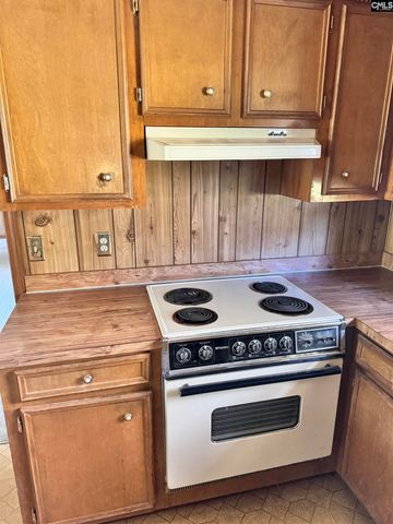 761 Longwood Drive, Sumter, SC 29154