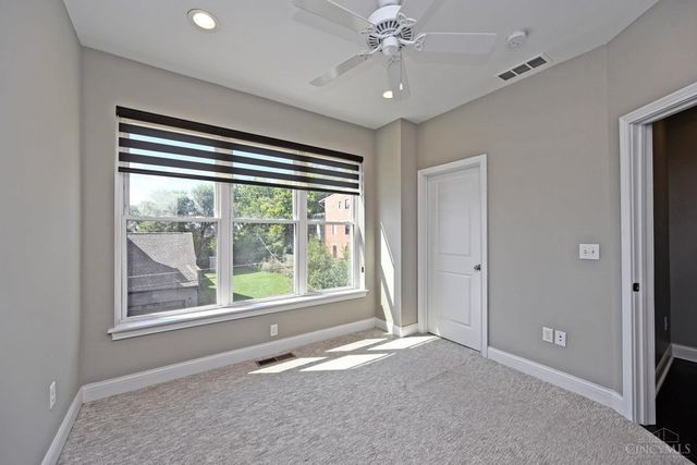 548 Slack Street, Cincinnati, OH 45202