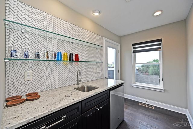 548 Slack Street, Cincinnati, OH 45202