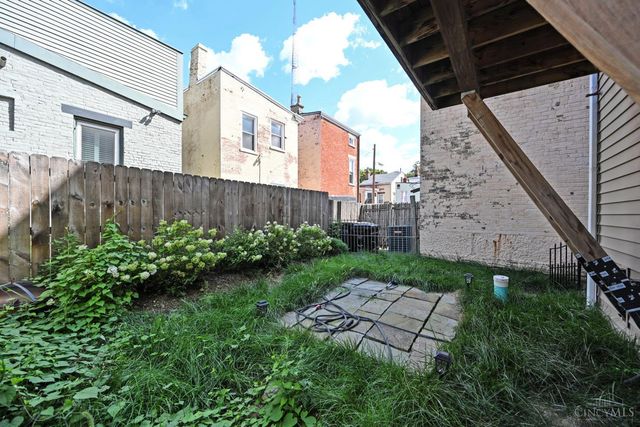 548 Slack Street, Cincinnati, OH 45202