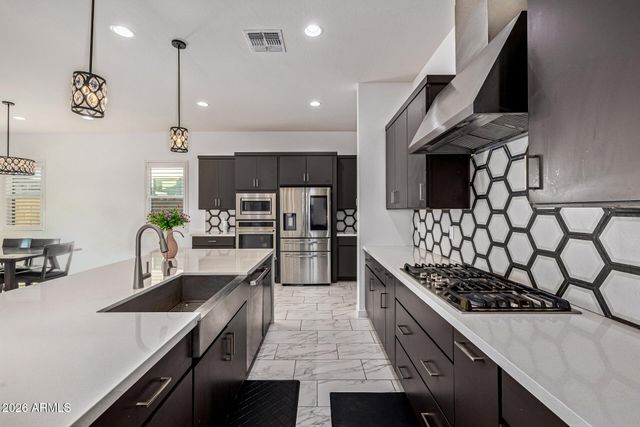 22106 N 59TH Way, Phoenix, AZ 85054