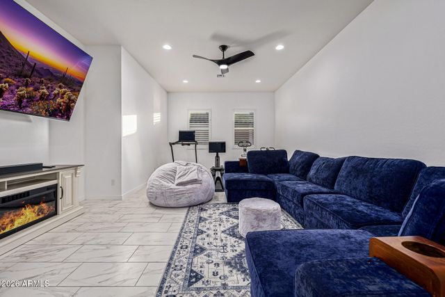 22106 N 59TH Way, Phoenix, AZ 85054