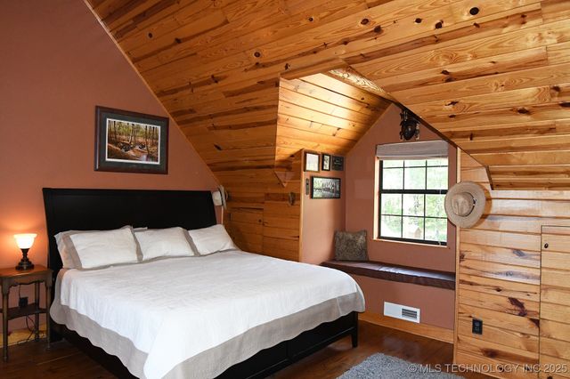 21854 E 947 Road, Vian, OK 74962