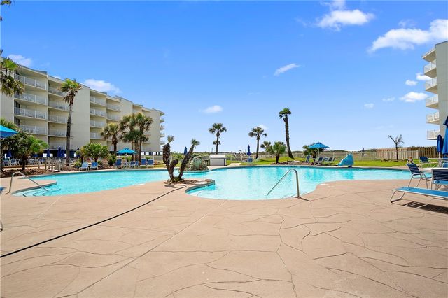 800 Sandcastle Dr 132, Port Aransas, TX 78373