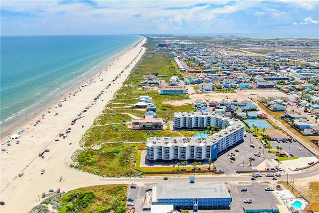 800 Sandcastle Dr 132, Port Aransas, TX 78373