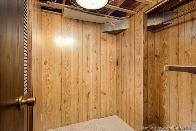 6303 Eric Drive, Floyds Knobs, IN 47119