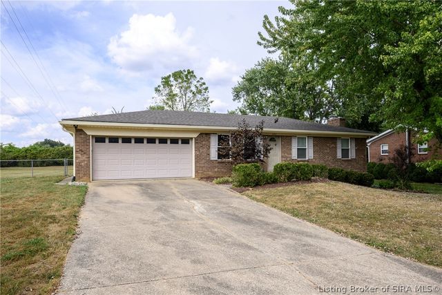 6303 Eric Drive, Floyds Knobs, IN 47119