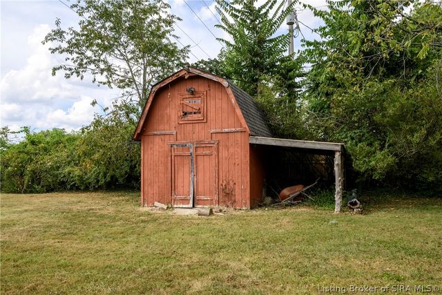 6303 Eric Drive, Floyds Knobs, IN 47119