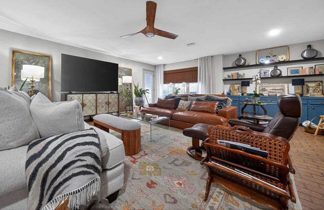 3918 Fry Ave, Tyler, TX 75701