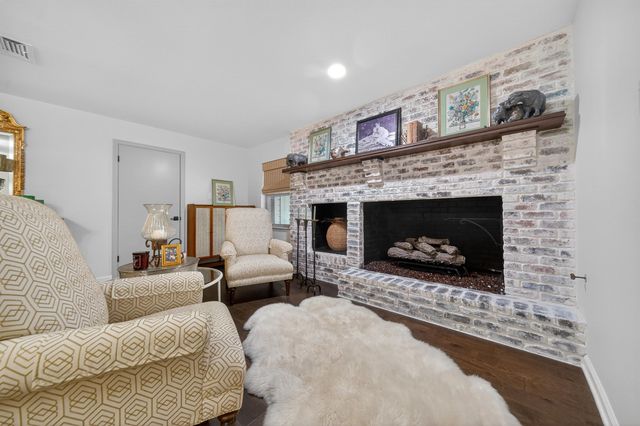 3918 Fry Ave, Tyler, TX 75701