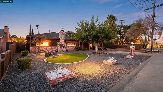 1193 Almendra Court, Concord, CA 94518