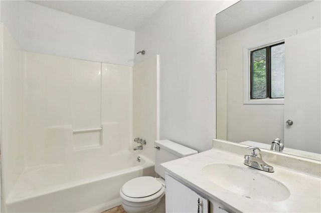 731 Hairston Crossing Trail, Stone Mountain, GA 30083