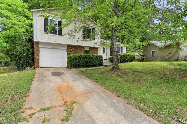 731 Hairston Crossing Trail, Stone Mountain, GA 30083