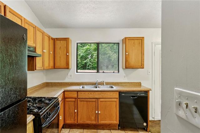 731 Hairston Crossing Trail, Stone Mountain, GA 30083