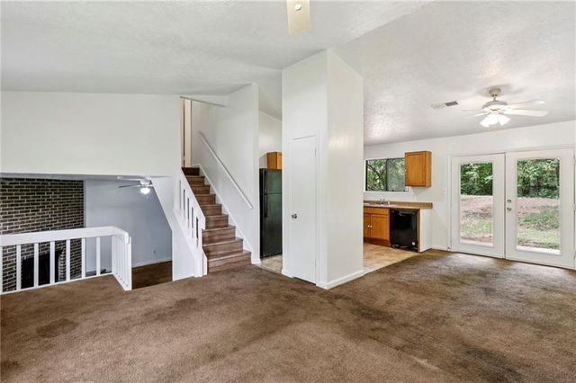 731 Hairston Crossing Trail, Stone Mountain, GA 30083