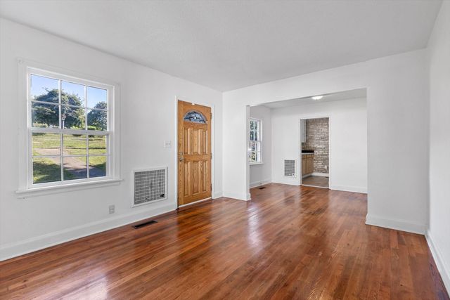 3818 Kingwood Circle, Chattanooga, TN 37412