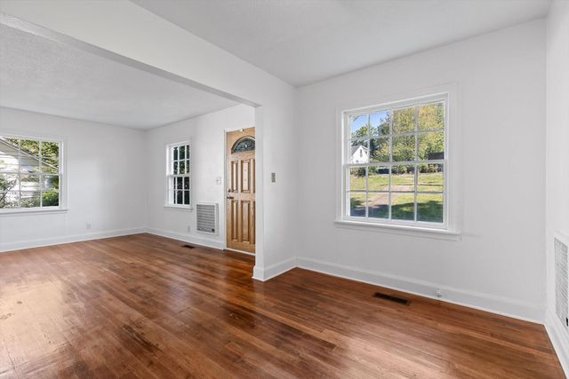 3818 Kingwood Circle, Chattanooga, TN 37412