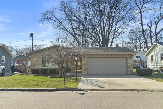 210 Echo LANE, Racine, WI 53406