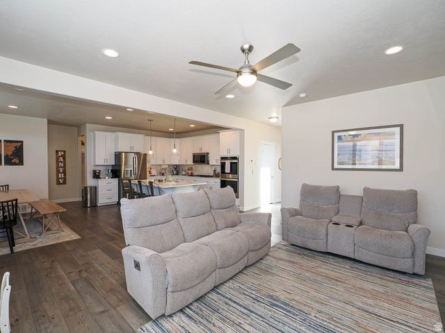 6639 W 7870 S, West Jordan, UT 84081