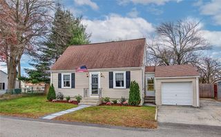 31 Columbus Avenue, North Providence, RI 02911