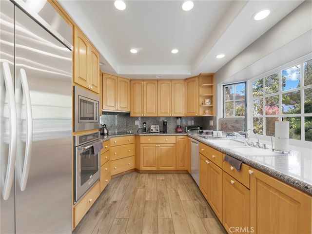 4524 Deanwood, Woodland Hills, CA 91364