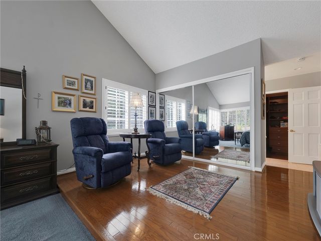 4524 Deanwood, Woodland Hills, CA 91364