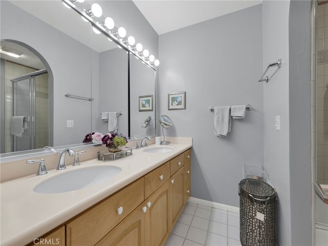 4524 Deanwood, Woodland Hills, CA 91364