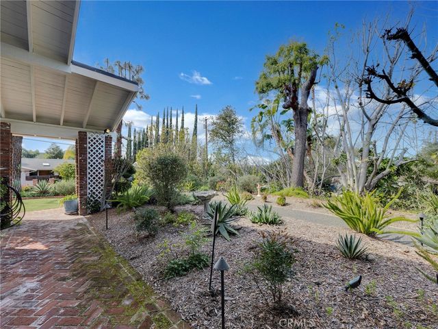 4524 Deanwood, Woodland Hills, CA 91364