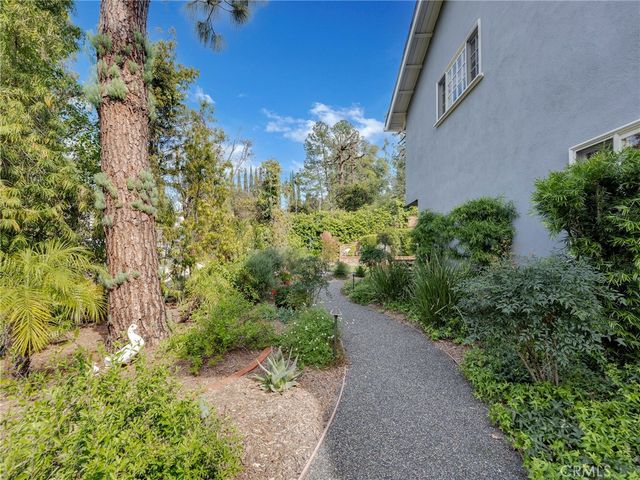 4524 Deanwood, Woodland Hills, CA 91364
