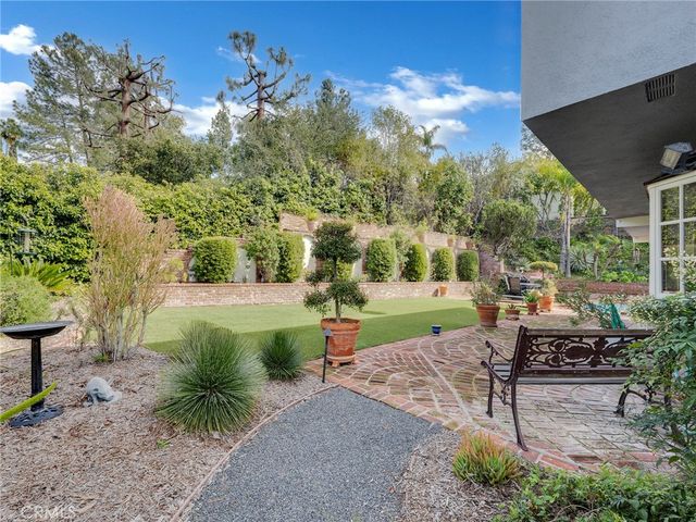 4524 Deanwood, Woodland Hills, CA 91364