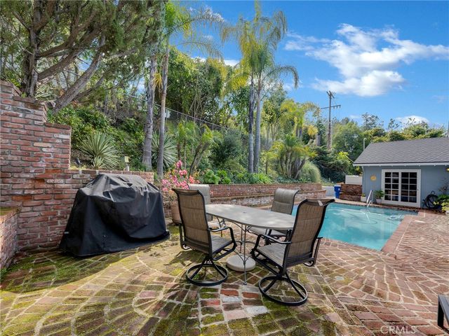 4524 Deanwood, Woodland Hills, CA 91364