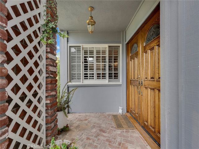 4524 Deanwood, Woodland Hills, CA 91364