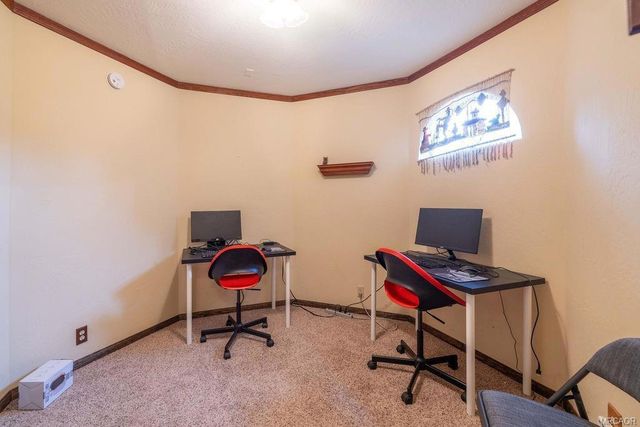 1179 Ridge Road, Fawnskin, CA 92333