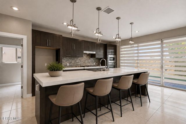 1259 DESERT MIRAGE Place, El Paso, TX 79912