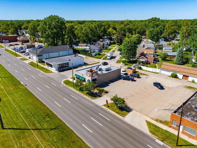 26080 Grand River Avenue, Redford Twp, MI 48240