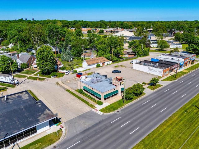 26080 Grand River Avenue, Redford Twp, MI 48240